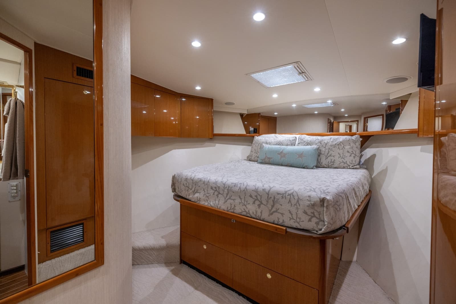 2001 Viking Convertible - Photo 62