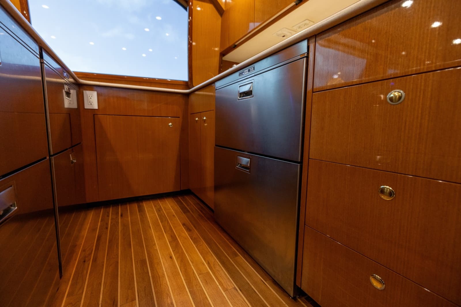 2001 Viking Convertible - Photo 54