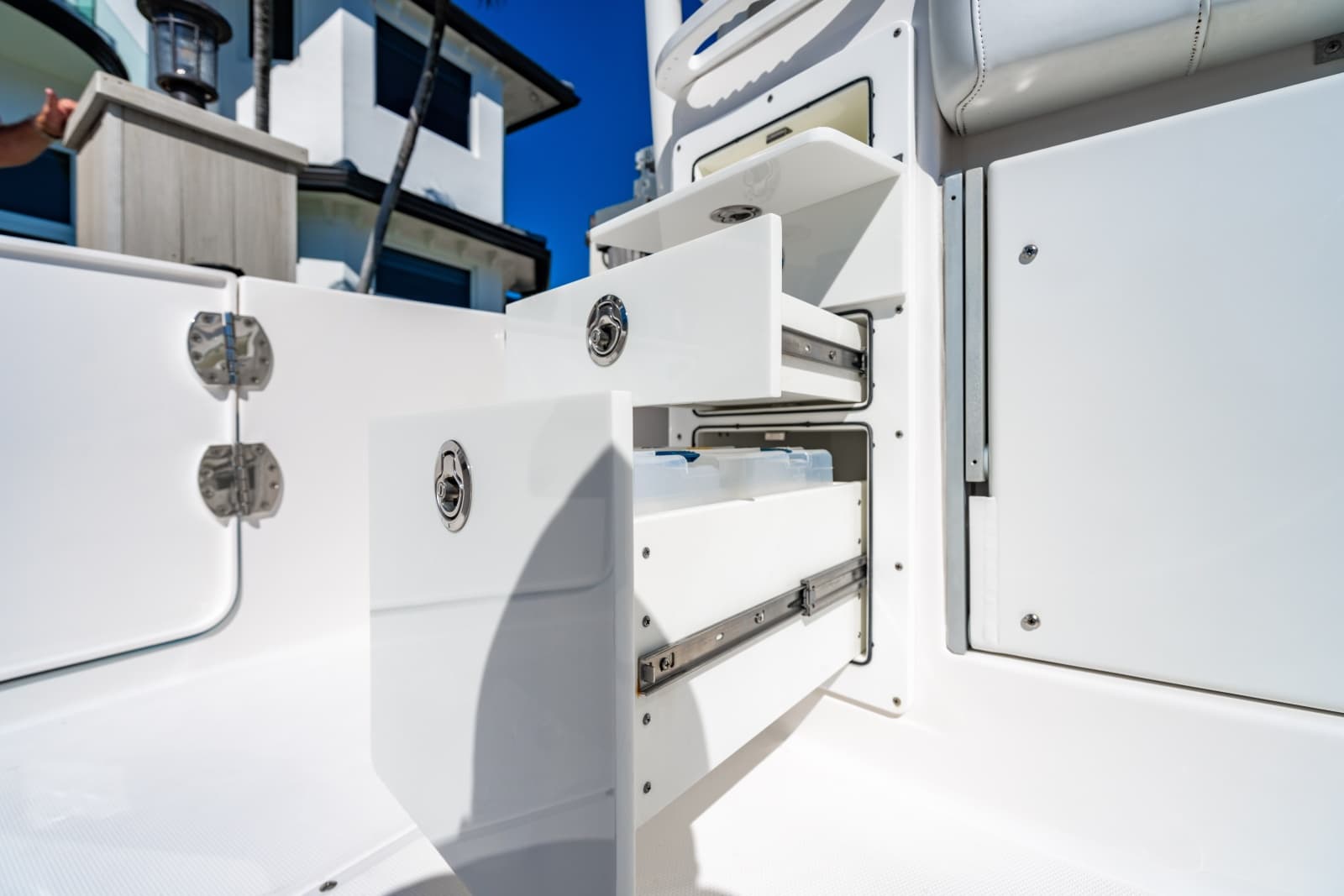 2019 Everglades 355 Center Console - Photo 64