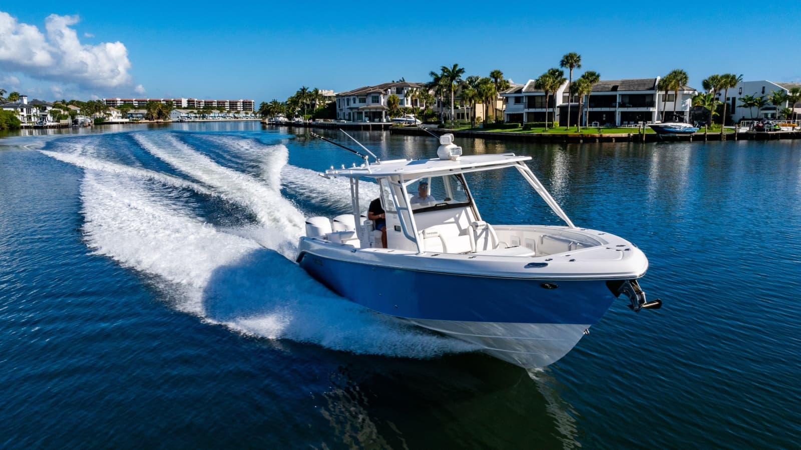 2019 Everglades 355 Center Console - Photo 6