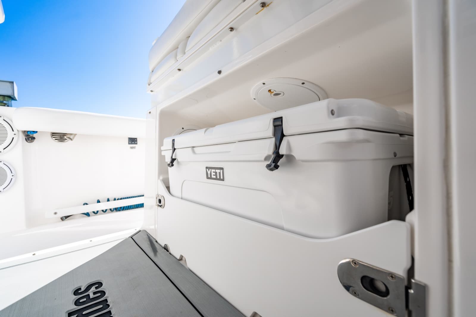 2019 Everglades 355 Center Console - Photo 66