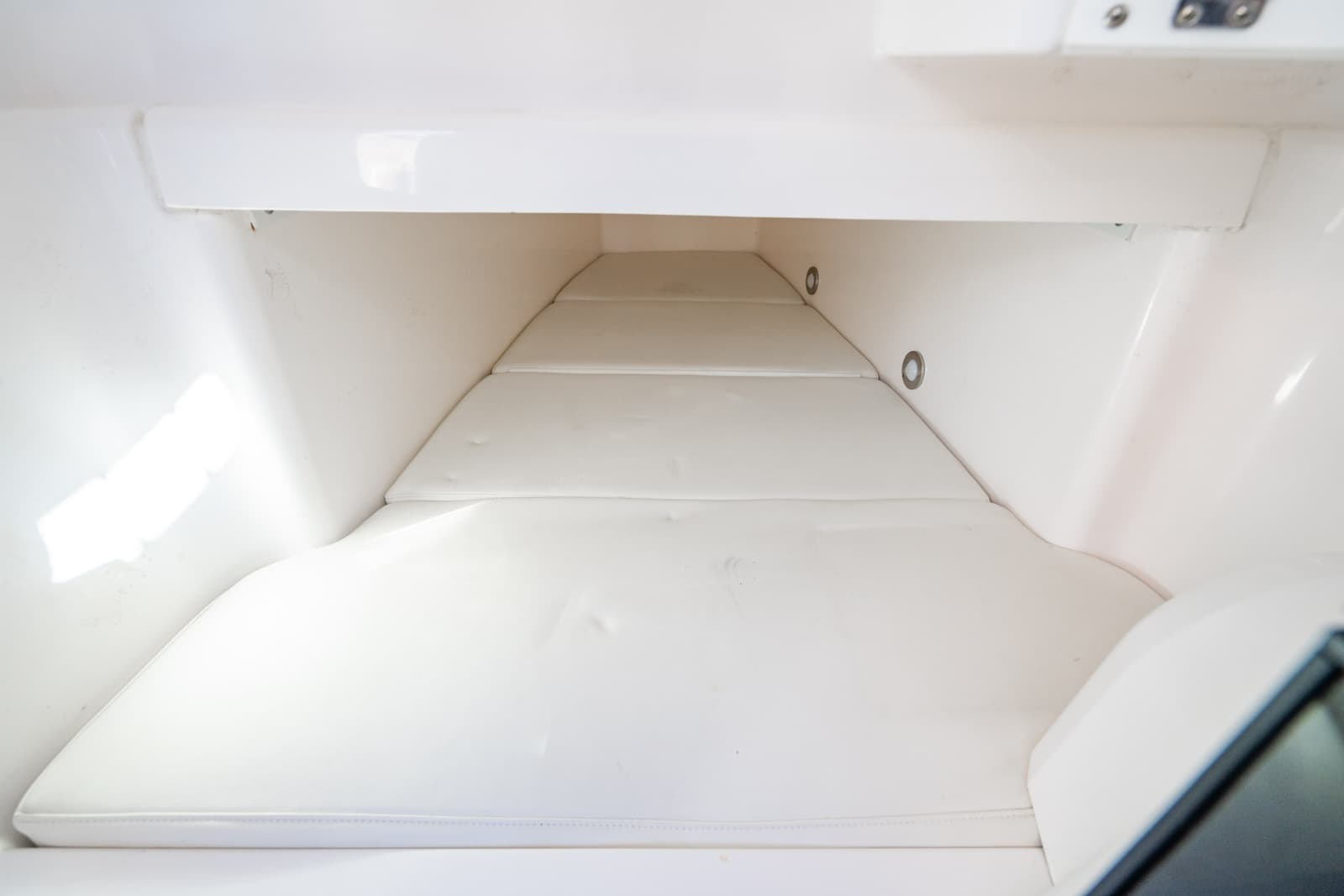 2019 Everglades 355 Center Console - Photo 18