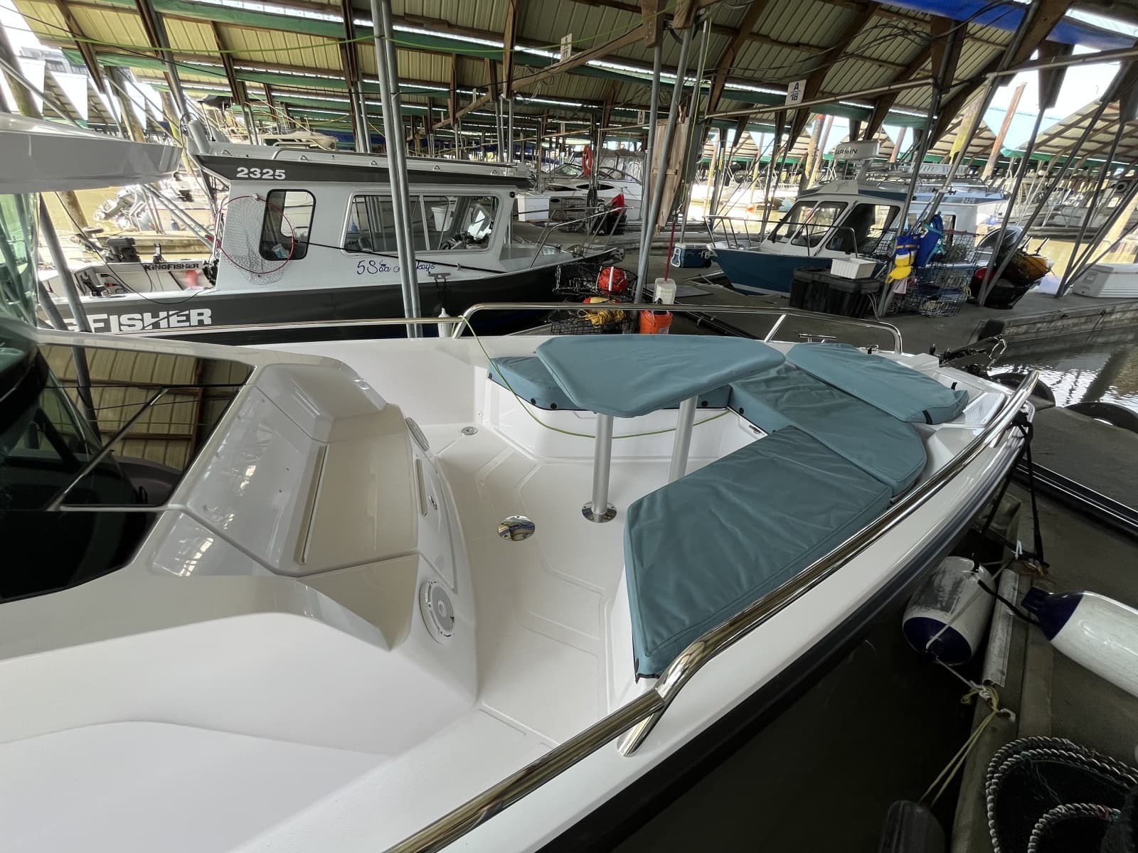 2025 Axopar 29 Cross Cabin XC - Photo 14