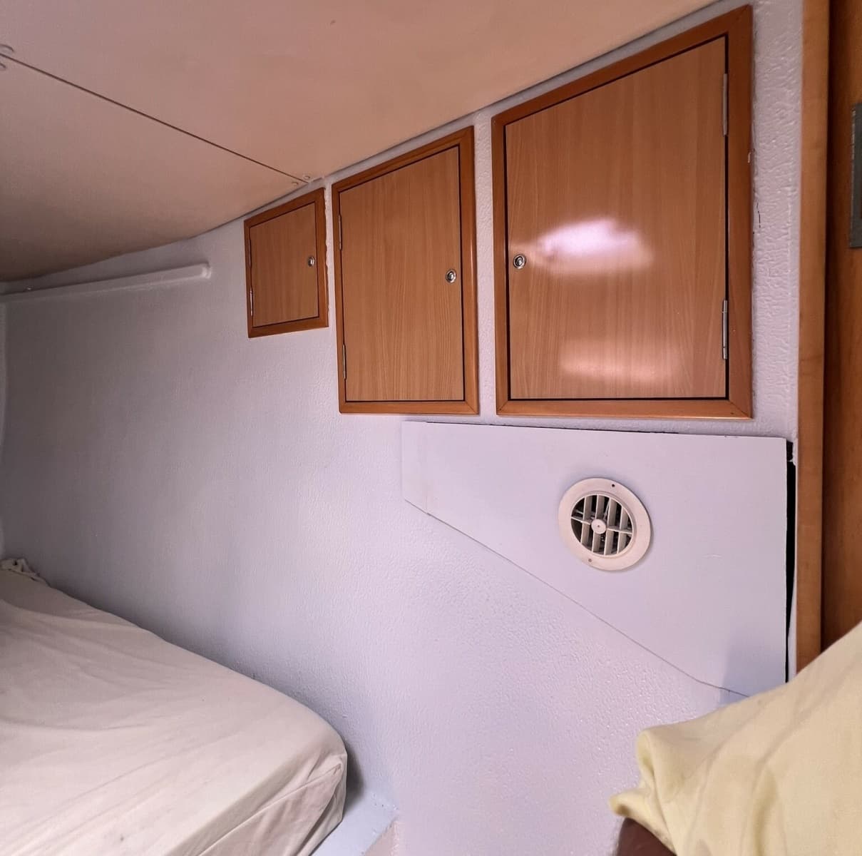 2008 Admiral 40 Cruiser - Photo 57