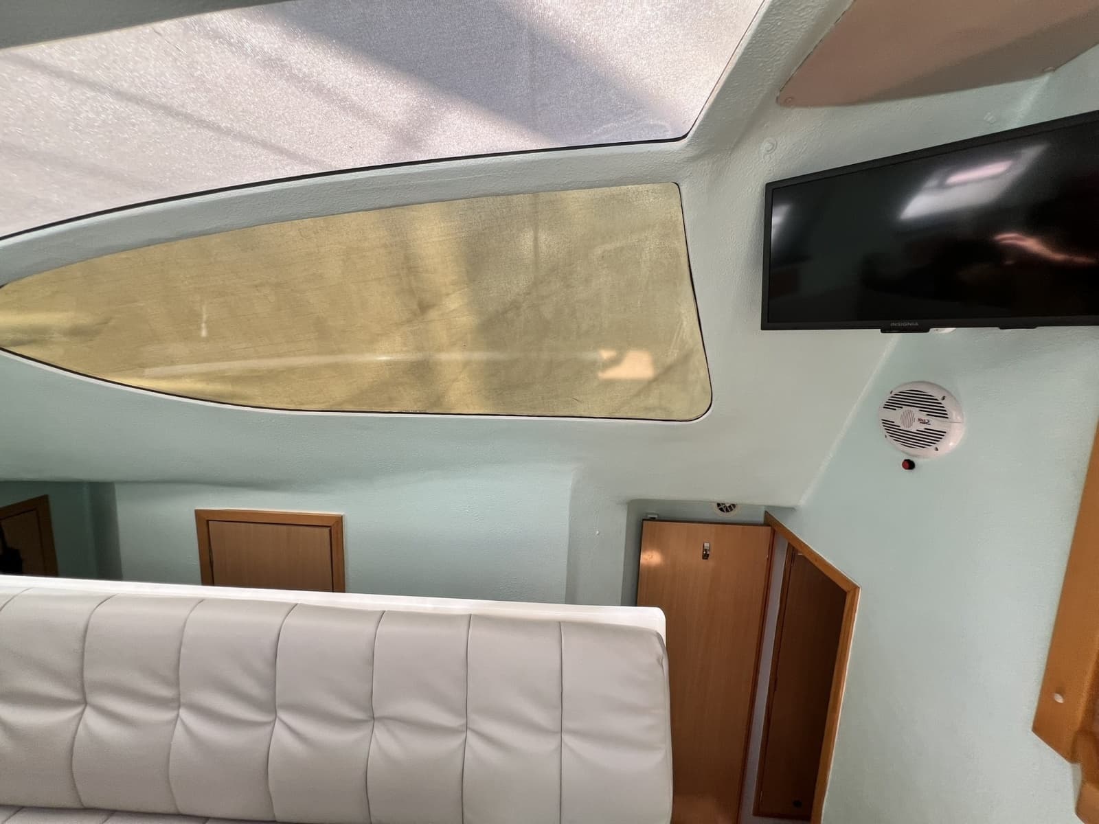 2008 Admiral 40 Cruiser - Photo 40