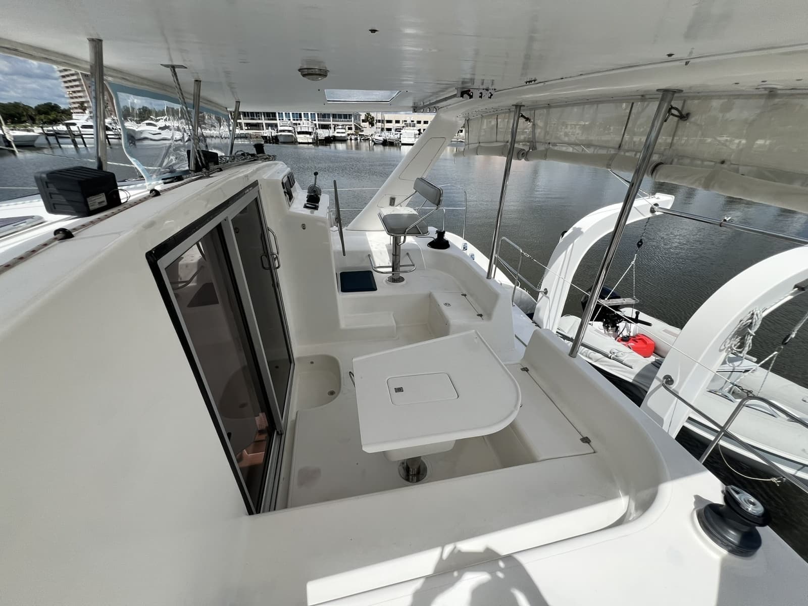 2008 Admiral 40 Cruiser - Photo 14