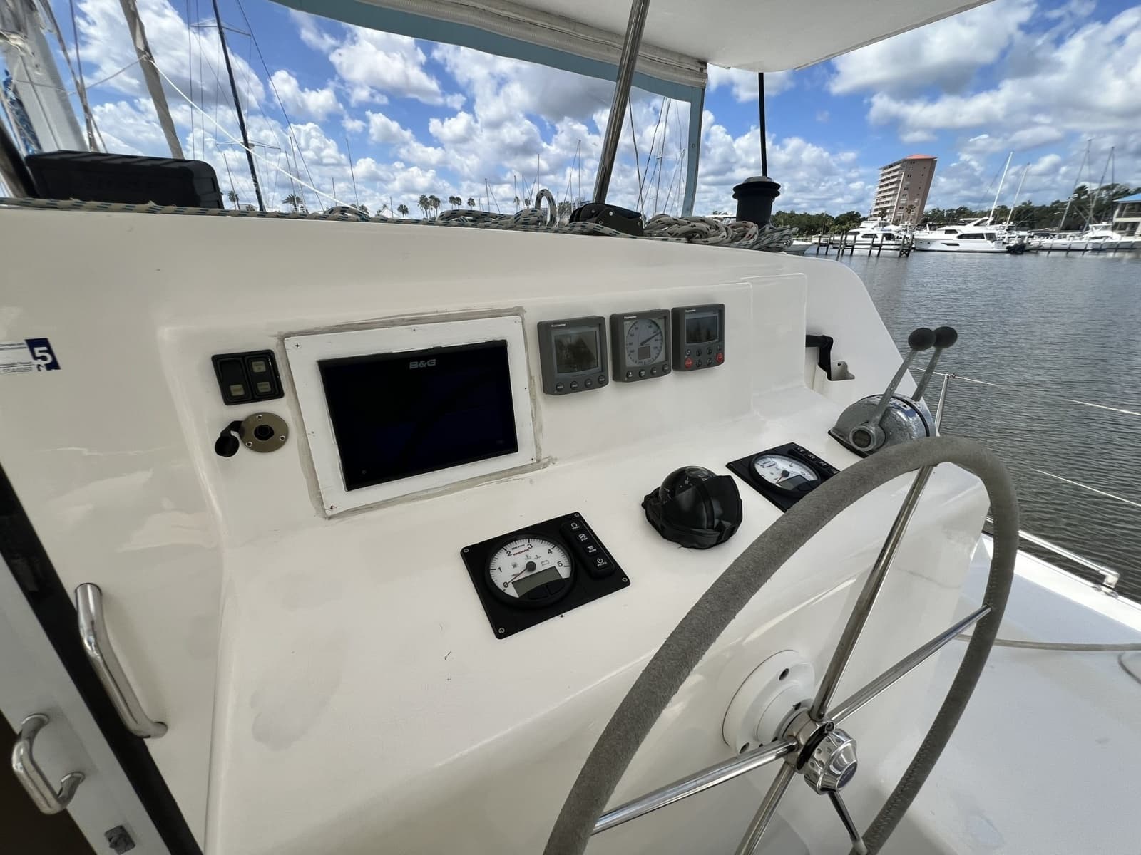 2008 Admiral 40 Cruiser - Photo 29