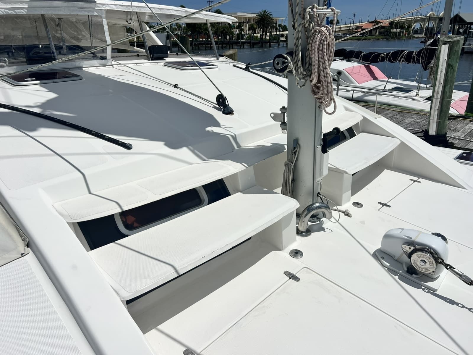 2008 Admiral 40 Cruiser - Photo 20