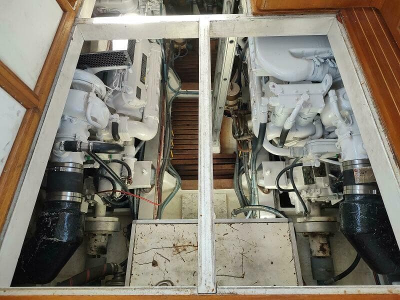 1996 Grand Banks Eastbay 40 Flybridge - Photo 75
