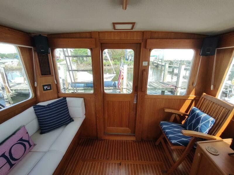 1996 Grand Banks Eastbay 40 Flybridge - Photo 42