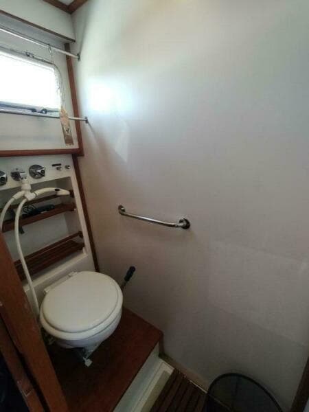 1996 Grand Banks Eastbay 40 Flybridge - Photo 65