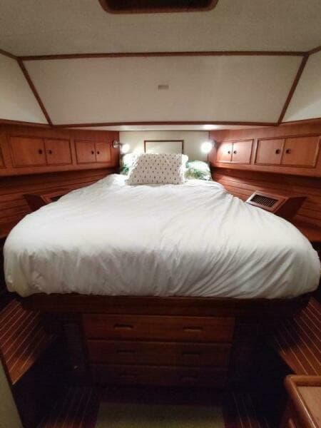 1996 Grand Banks Eastbay 40 Flybridge - Photo 67