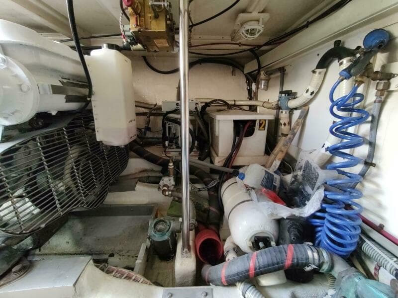 1996 Grand Banks Eastbay 40 Flybridge - Photo 85