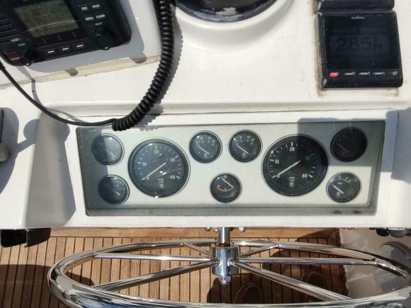 1996 Grand Banks Eastbay 40 Flybridge - Photo 22