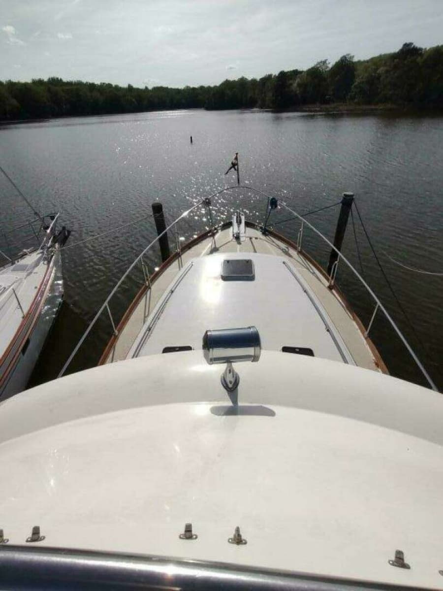 1996 Grand Banks Eastbay 40 Flybridge - Photo 118