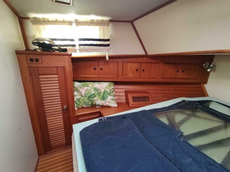 1996 Grand Banks Eastbay 40 Flybridge - Photo 70