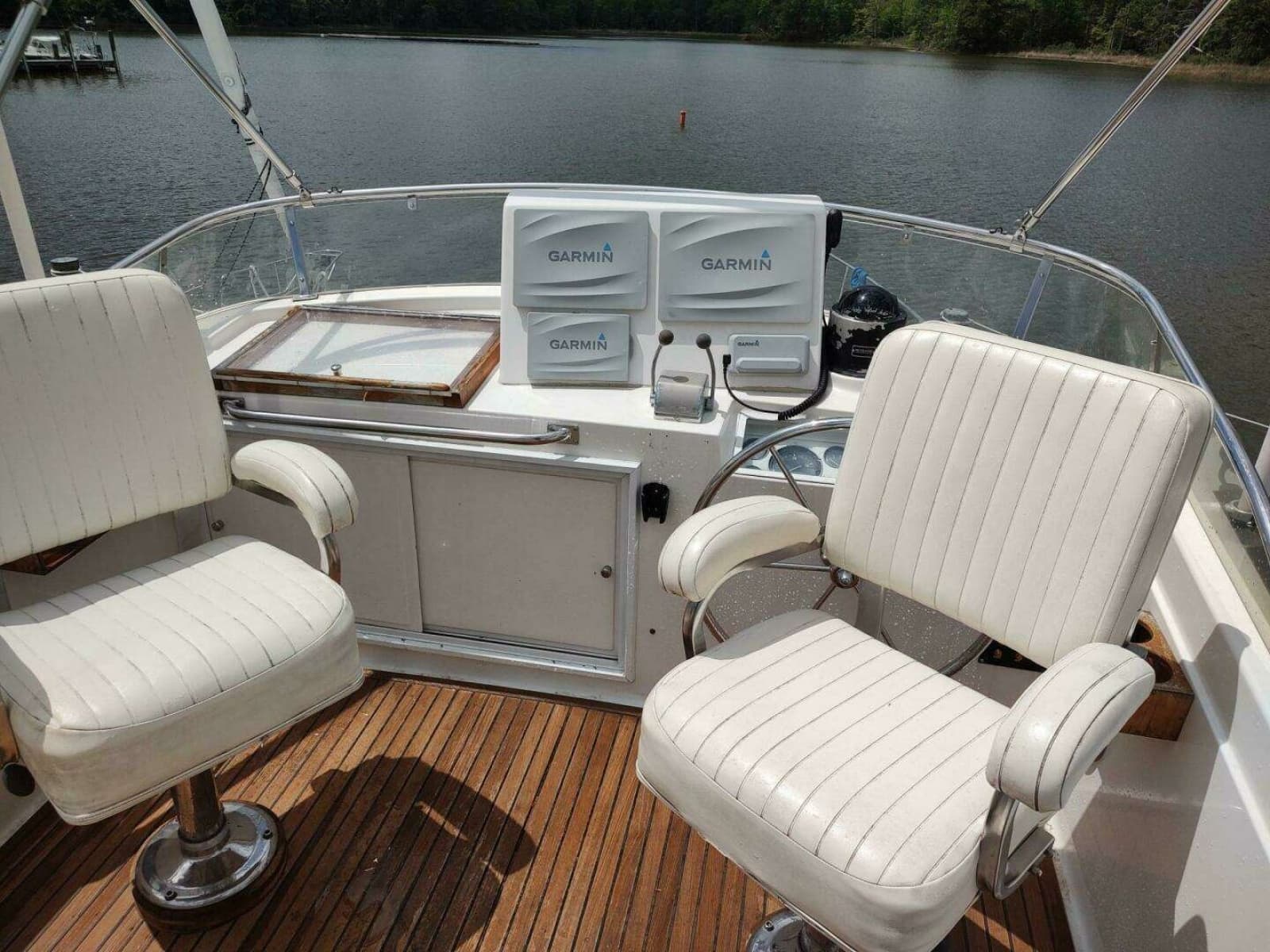 1996 Grand Banks Eastbay 40 Flybridge - Photo 110