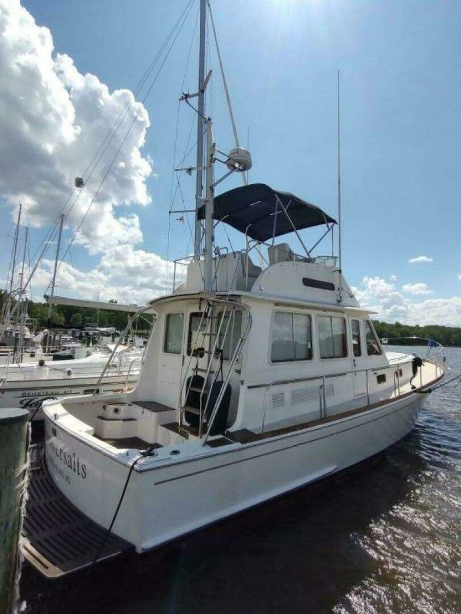 1996 Grand Banks Eastbay 40 Flybridge - Photo 9