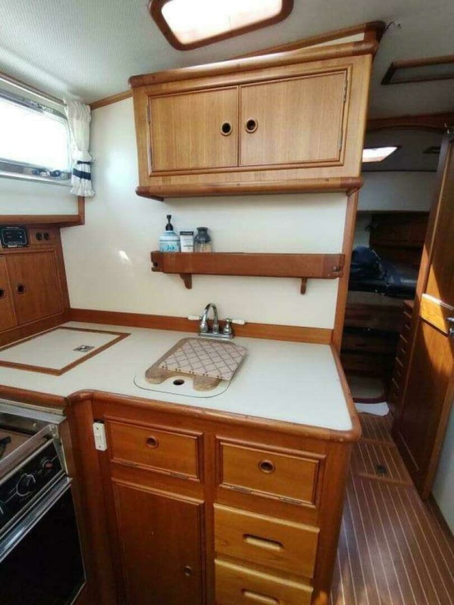 1996 Grand Banks Eastbay 40 Flybridge - Photo 65