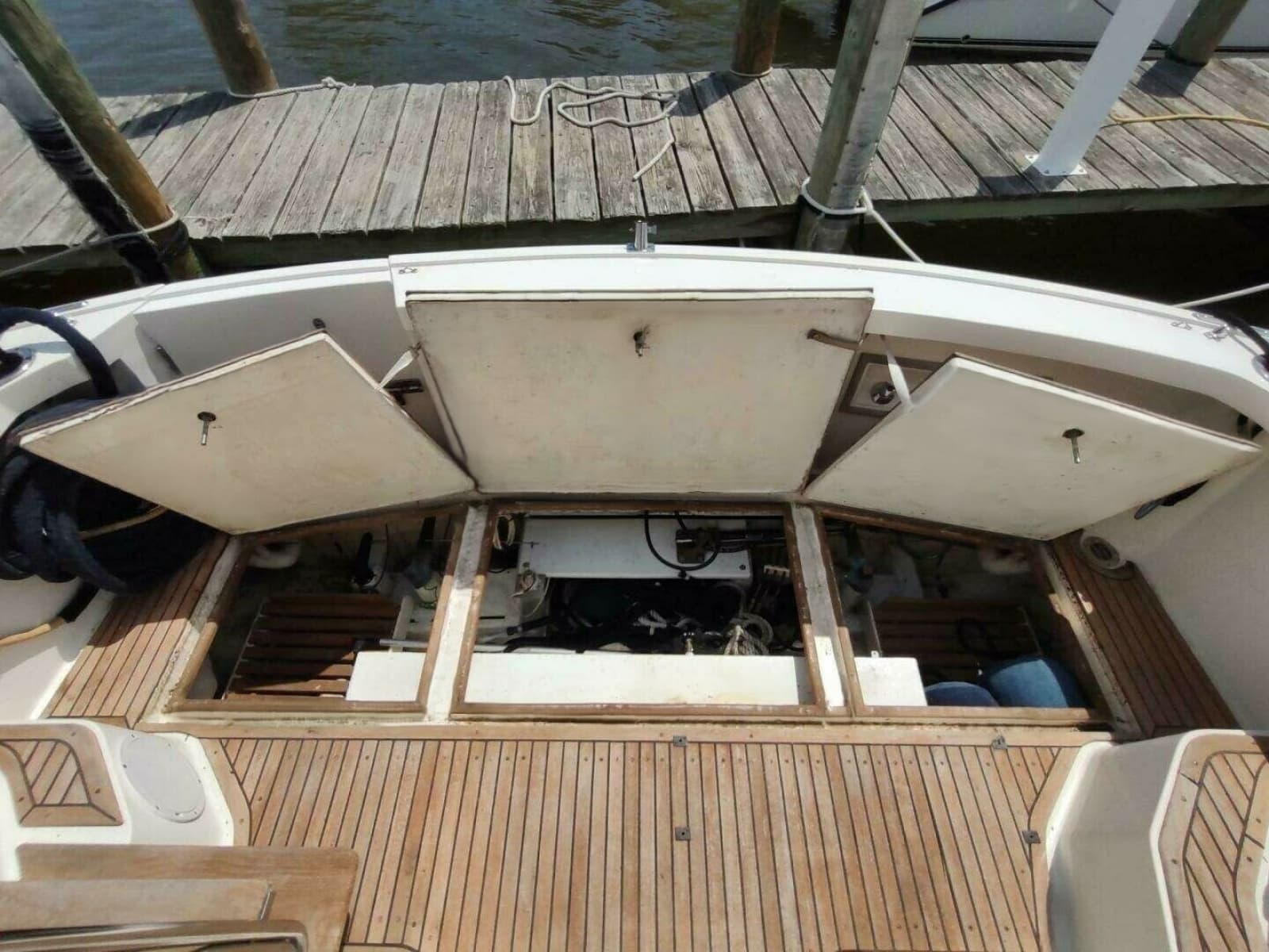 1996 Grand Banks Eastbay 40 Flybridge - Photo 13