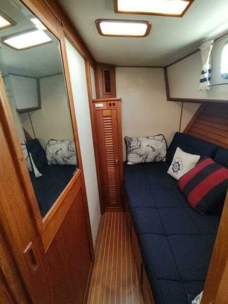 1996 Grand Banks Eastbay 40 Flybridge - Photo 61