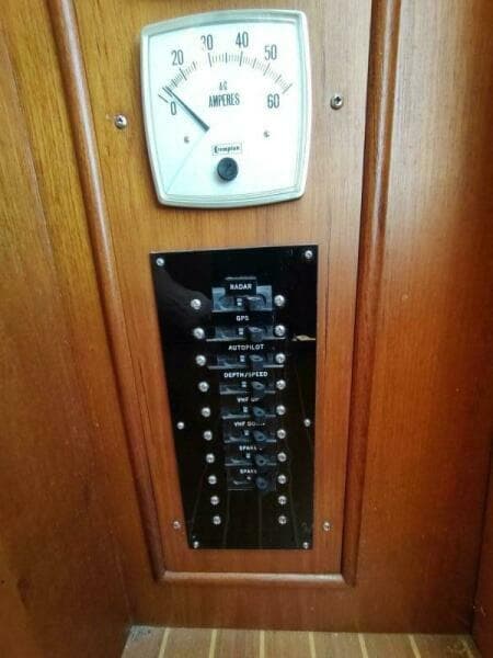 1996 Grand Banks Eastbay 40 Flybridge - Photo 37