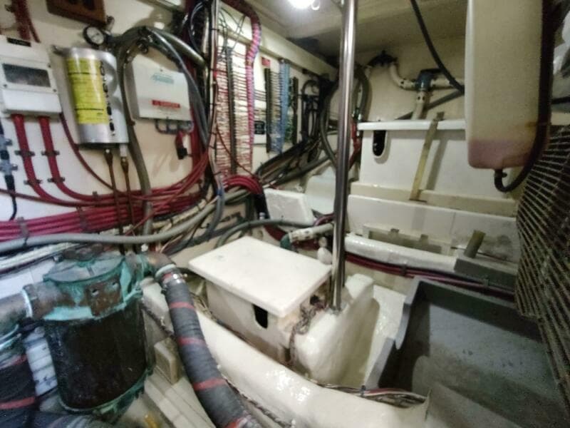 1996 Grand Banks Eastbay 40 Flybridge - Photo 89