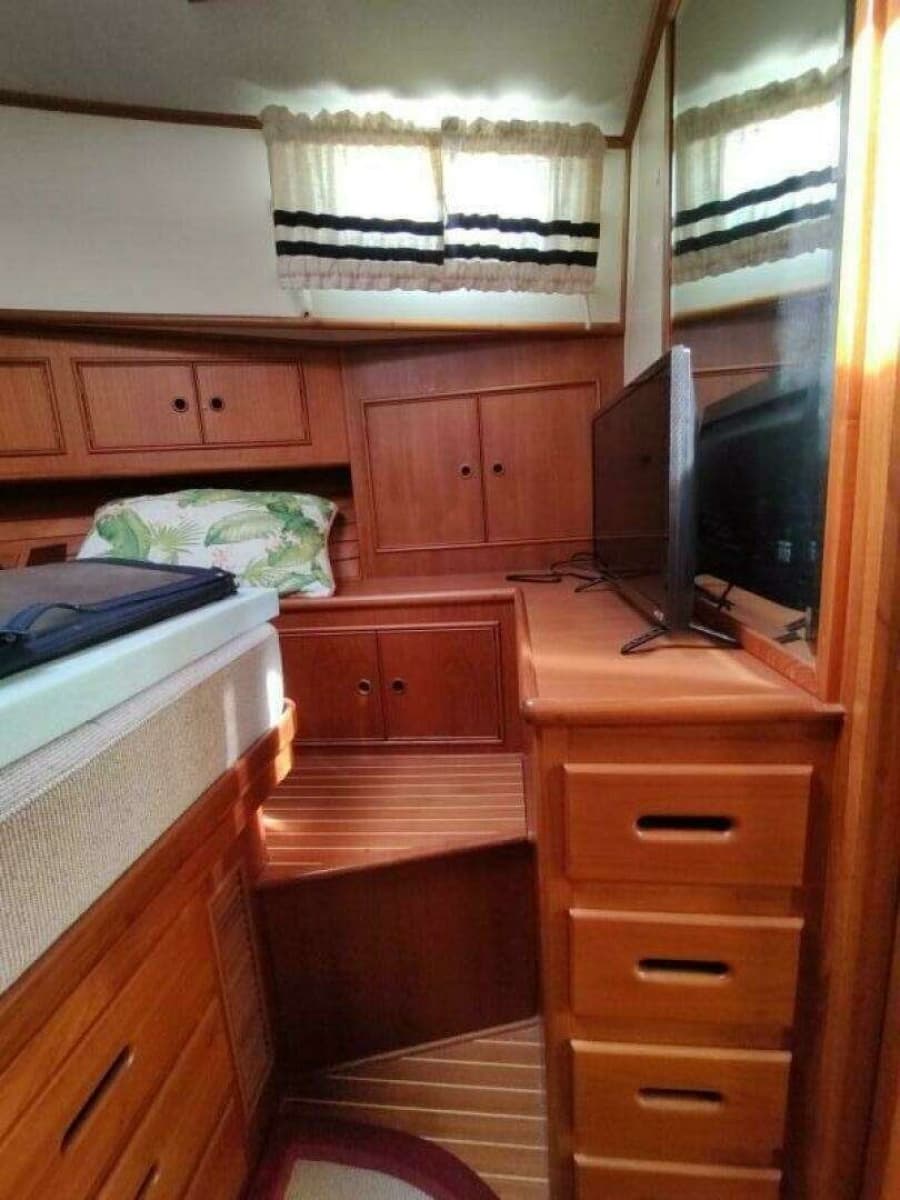 1996 Grand Banks Eastbay 40 Flybridge - Photo 82