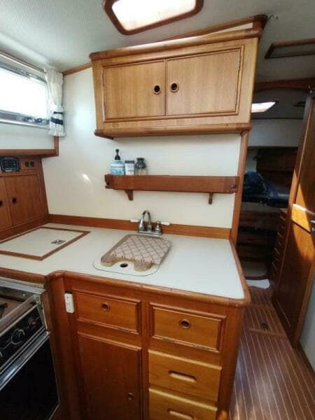 1996 Grand Banks Eastbay 40 Flybridge - Photo 58