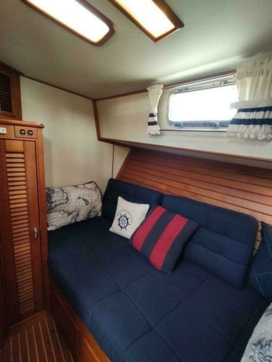 1996 Grand Banks Eastbay 40 Flybridge - Photo 75