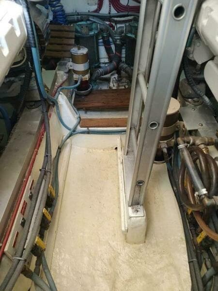 1996 Grand Banks Eastbay 40 Flybridge - Photo 79