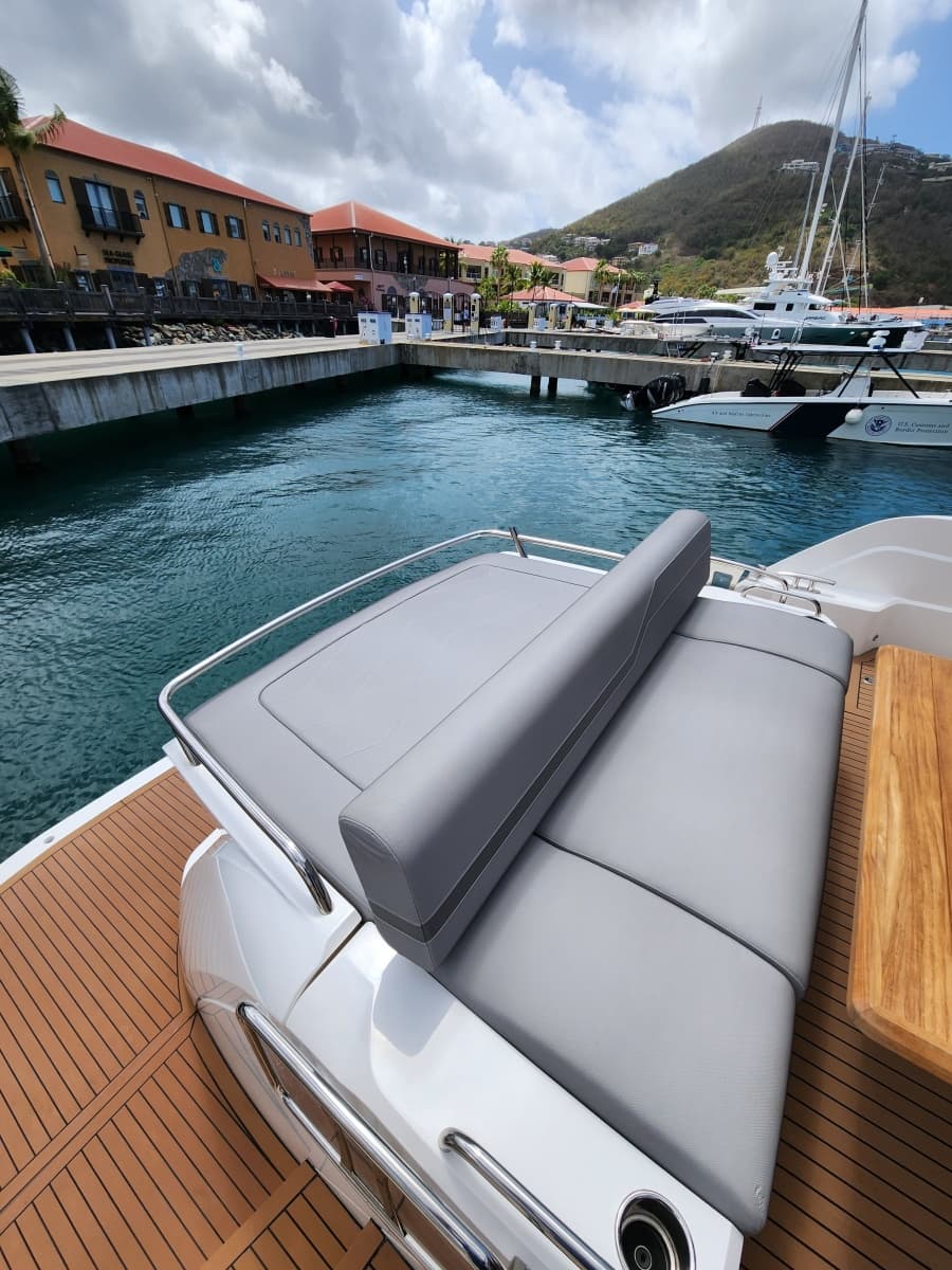 2023 Sunseeker 55 Predator EVO - Photo 6