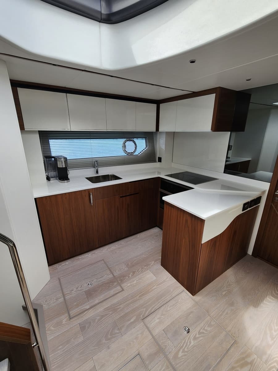2023 Sunseeker 55 Predator EVO - Photo 19