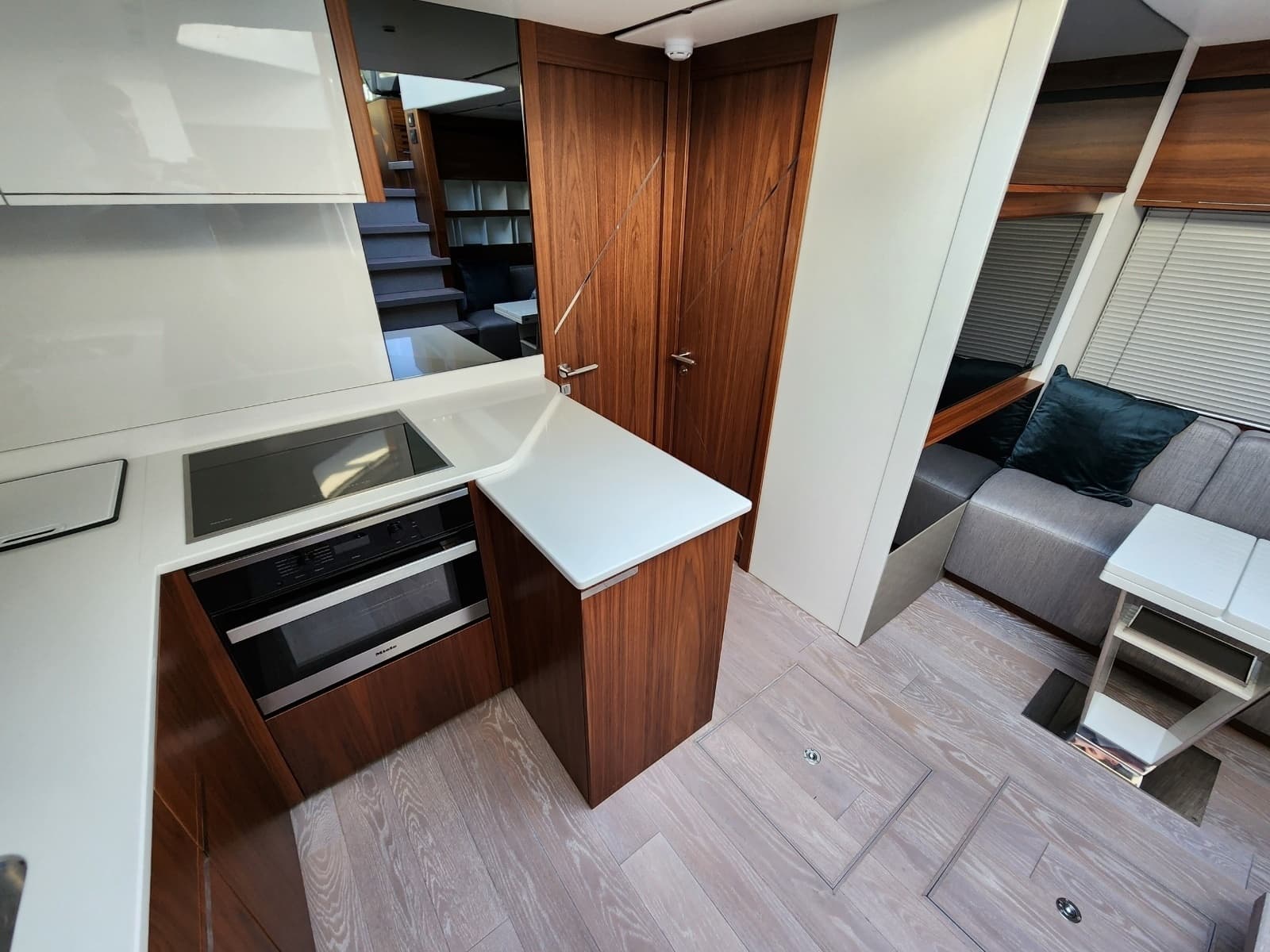 2023 Sunseeker 55 Predator EVO - Photo 21