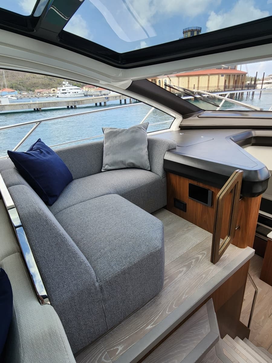 2023 Sunseeker 55 Predator EVO - Photo 12