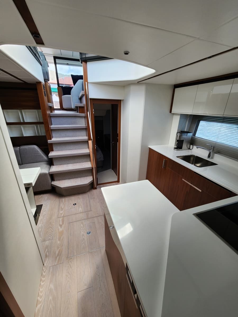 2023 Sunseeker 55 Predator EVO - Photo 20