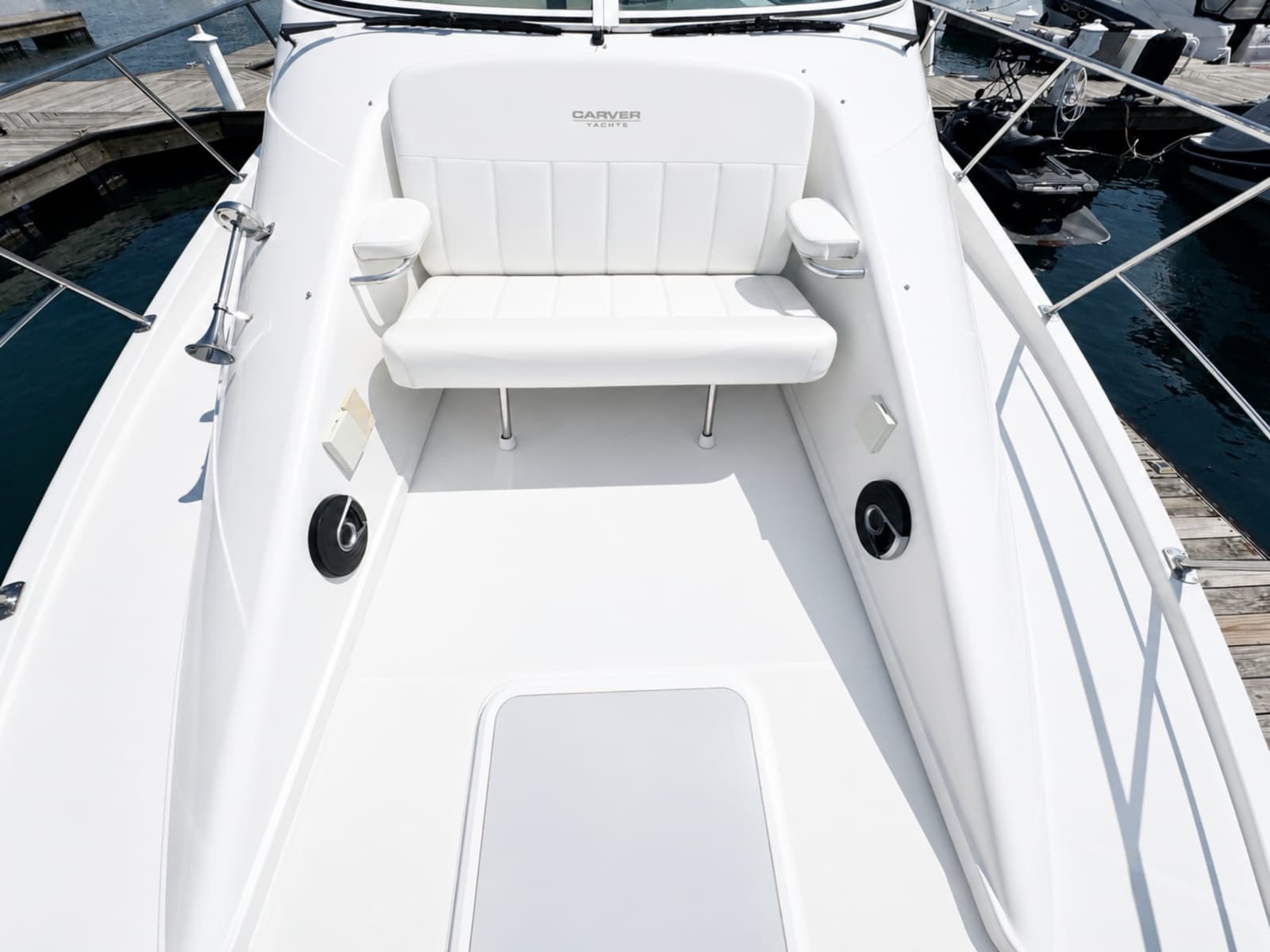 1998 Carver 35 Mariner - Photo 3