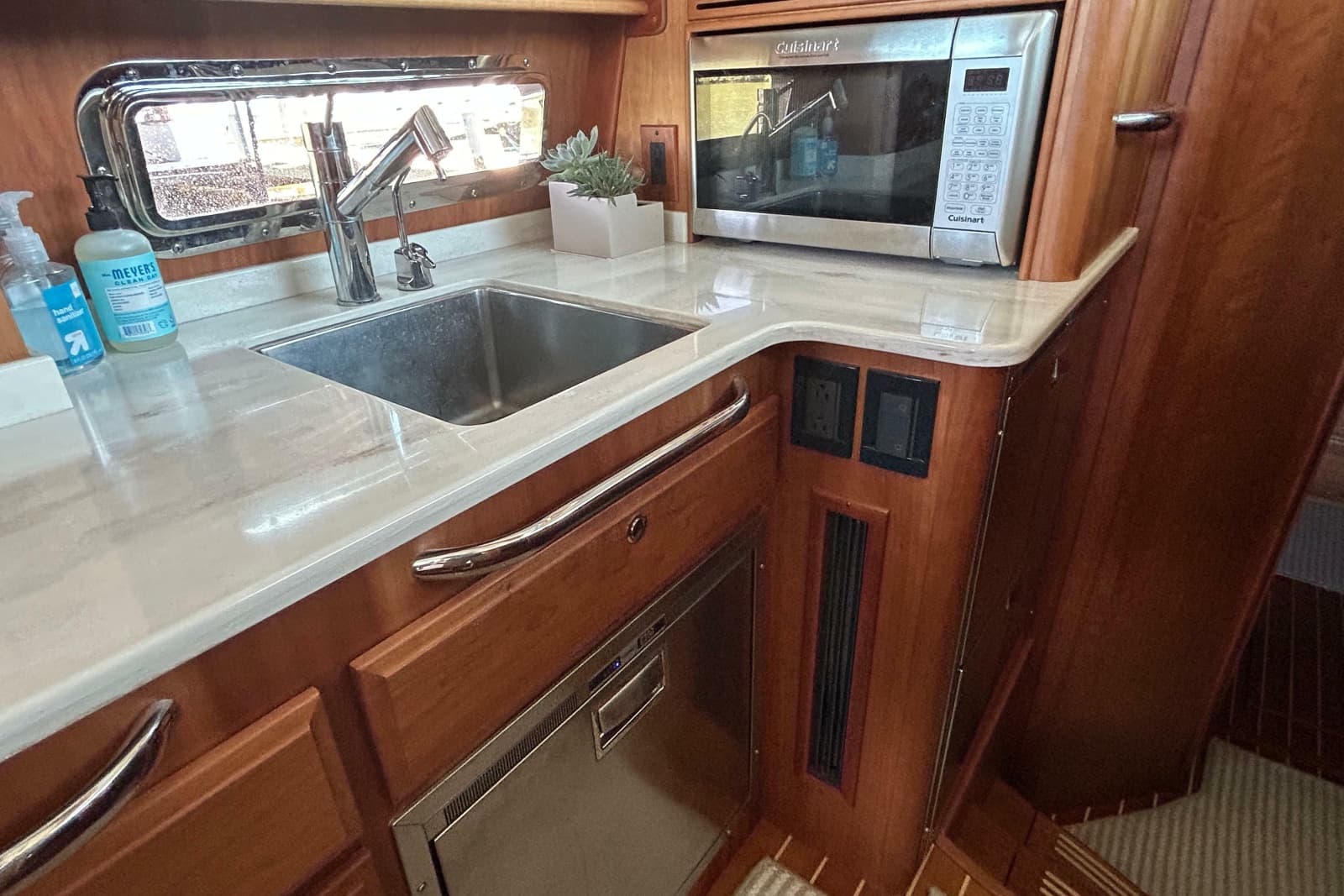 2022 Sabre 45 Salon Express - Photo 21