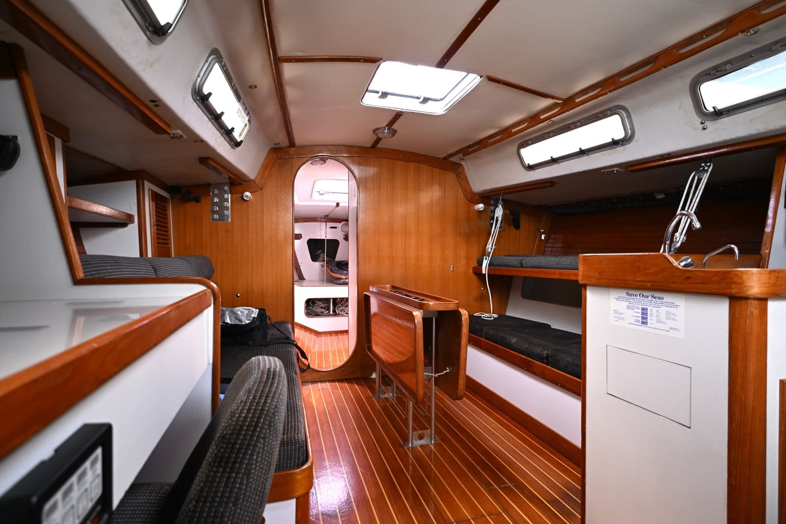 1994 J Boats  - Photo 32