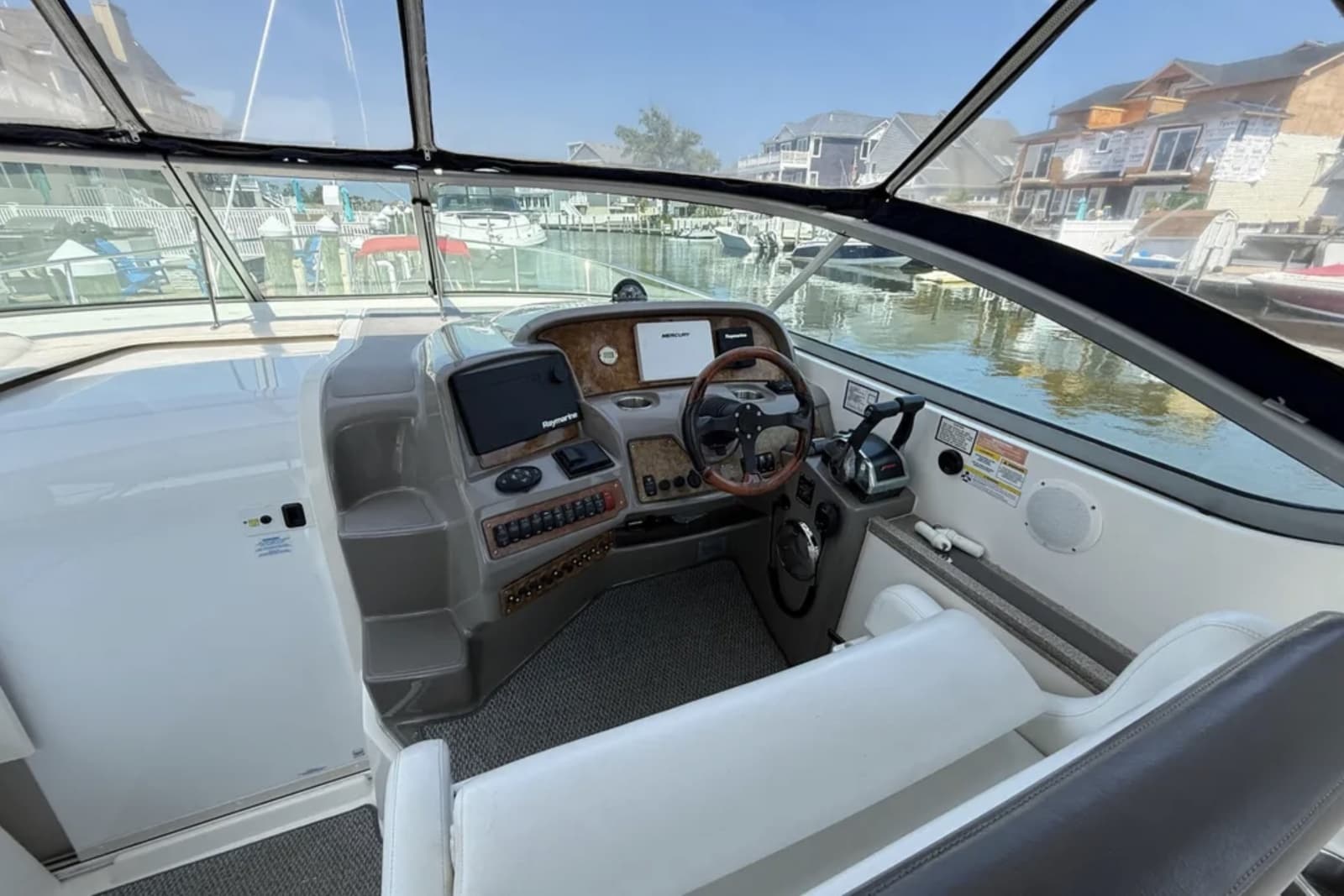 2009 Rinker  - Photo 9