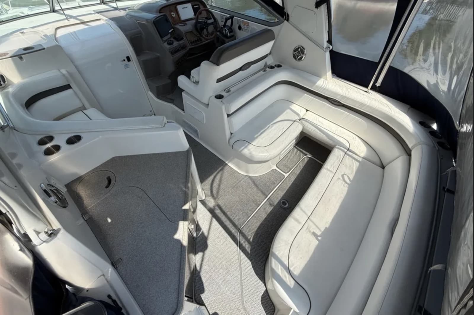 2009 Rinker  - Photo 5