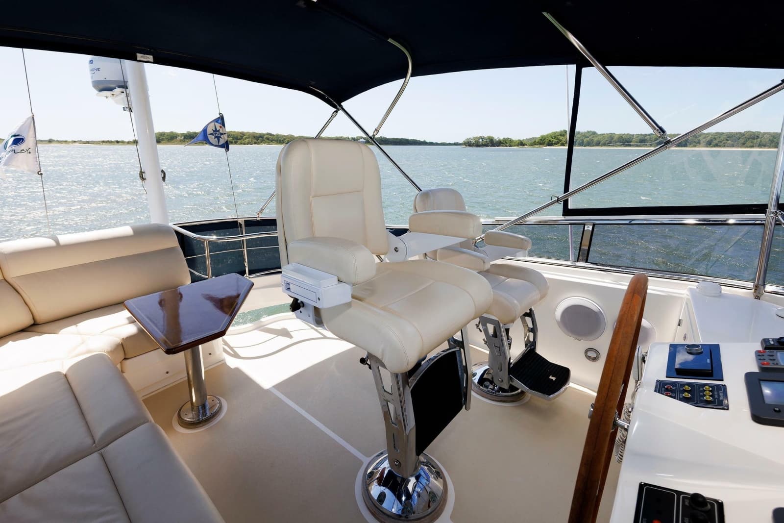 2006 Grand Banks 47 Eastbay Fly Bridge - Photo 17