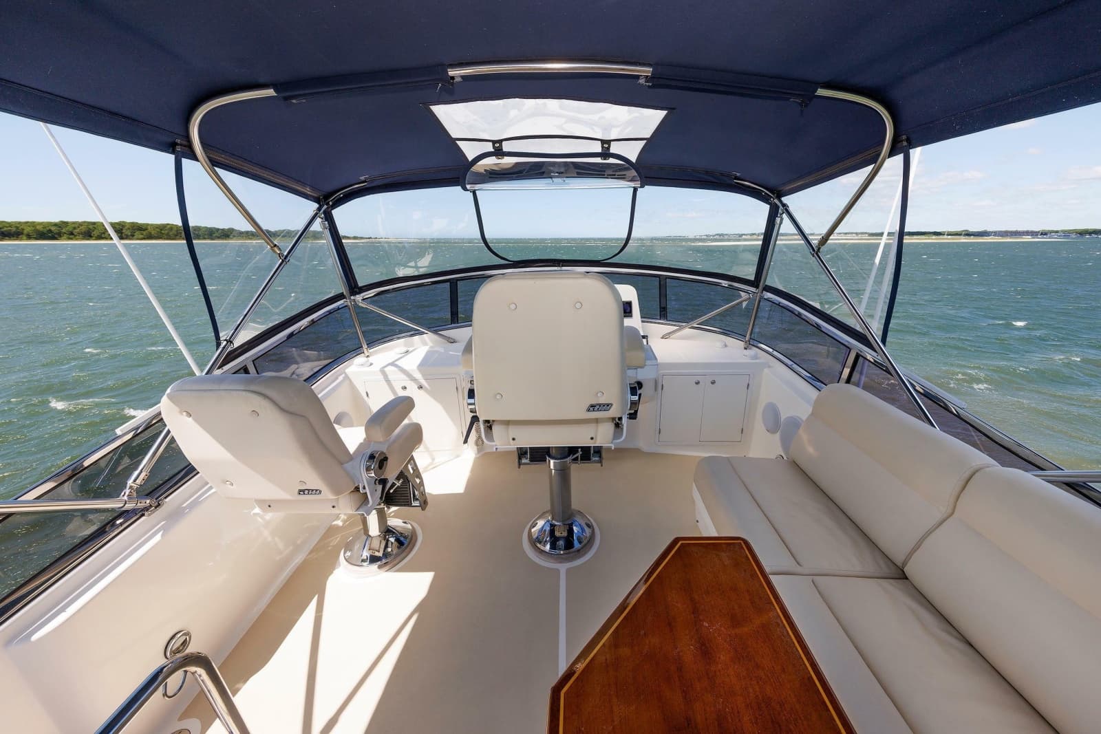 2006 Grand Banks 47 Eastbay Fly Bridge - Photo 20