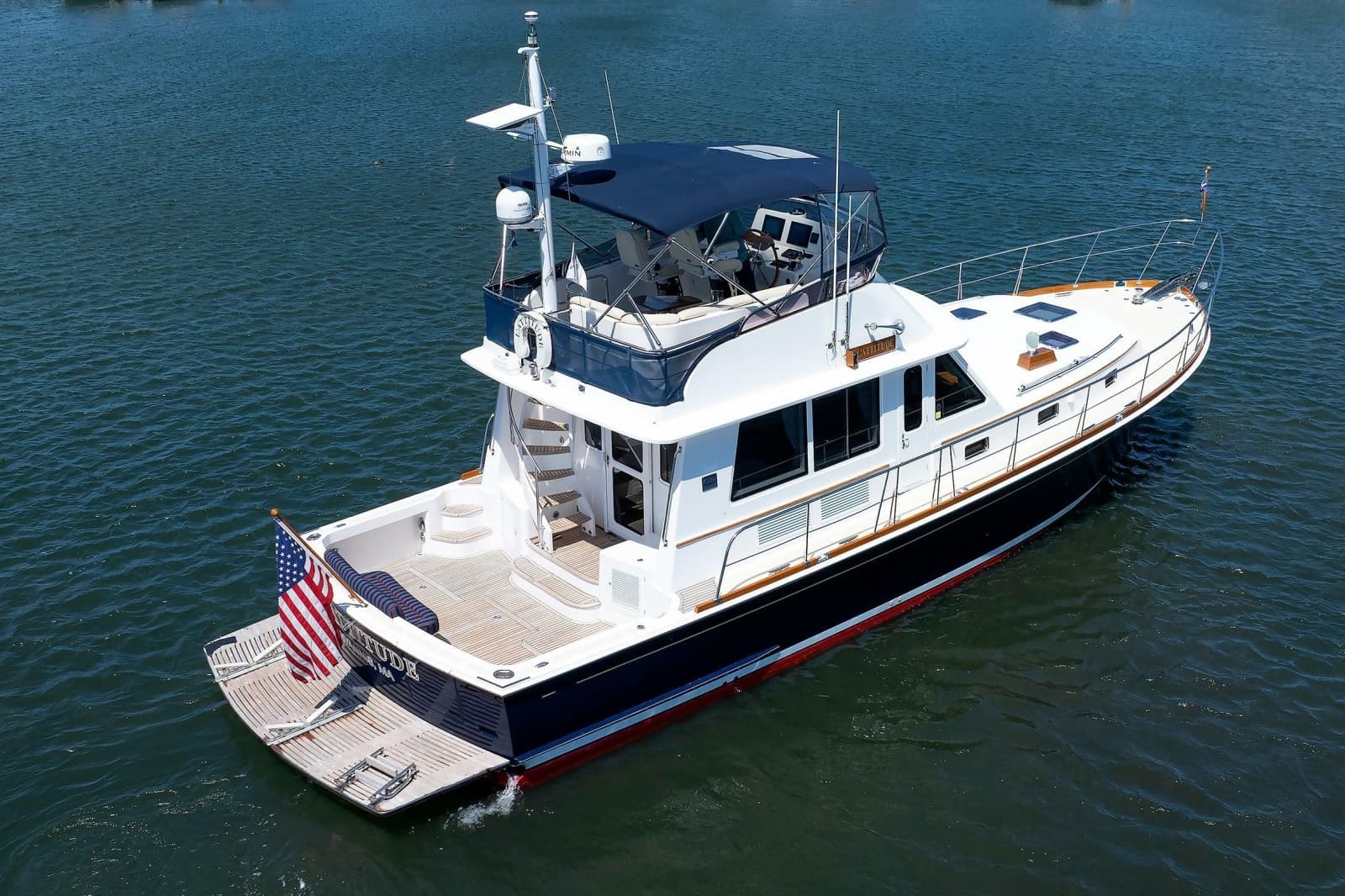 2006 Grand Banks 47 Eastbay Fly Bridge - Photo 2