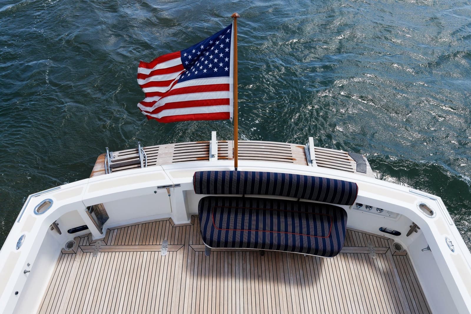 2006 Grand Banks 47 Eastbay Fly Bridge - Photo 19