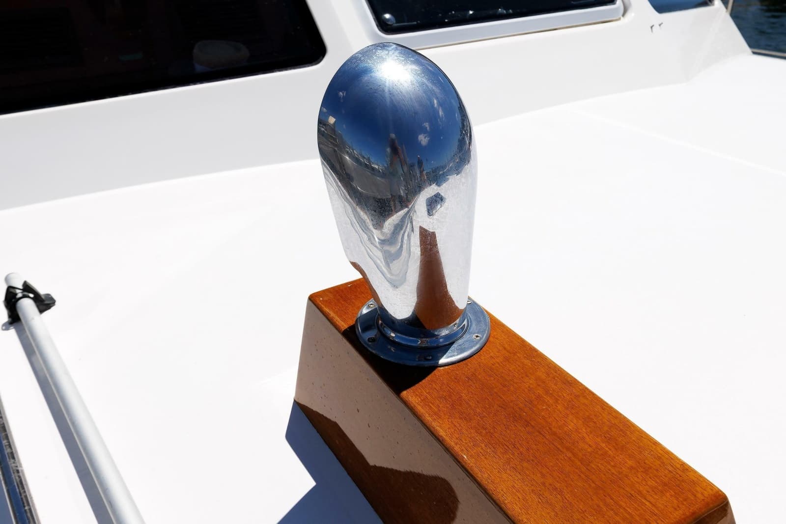 2006 Grand Banks 47 Eastbay Fly Bridge - Photo 34