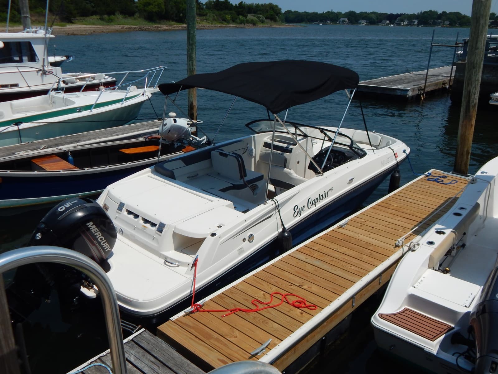 2017 Bayliner VR5 - Photo 1