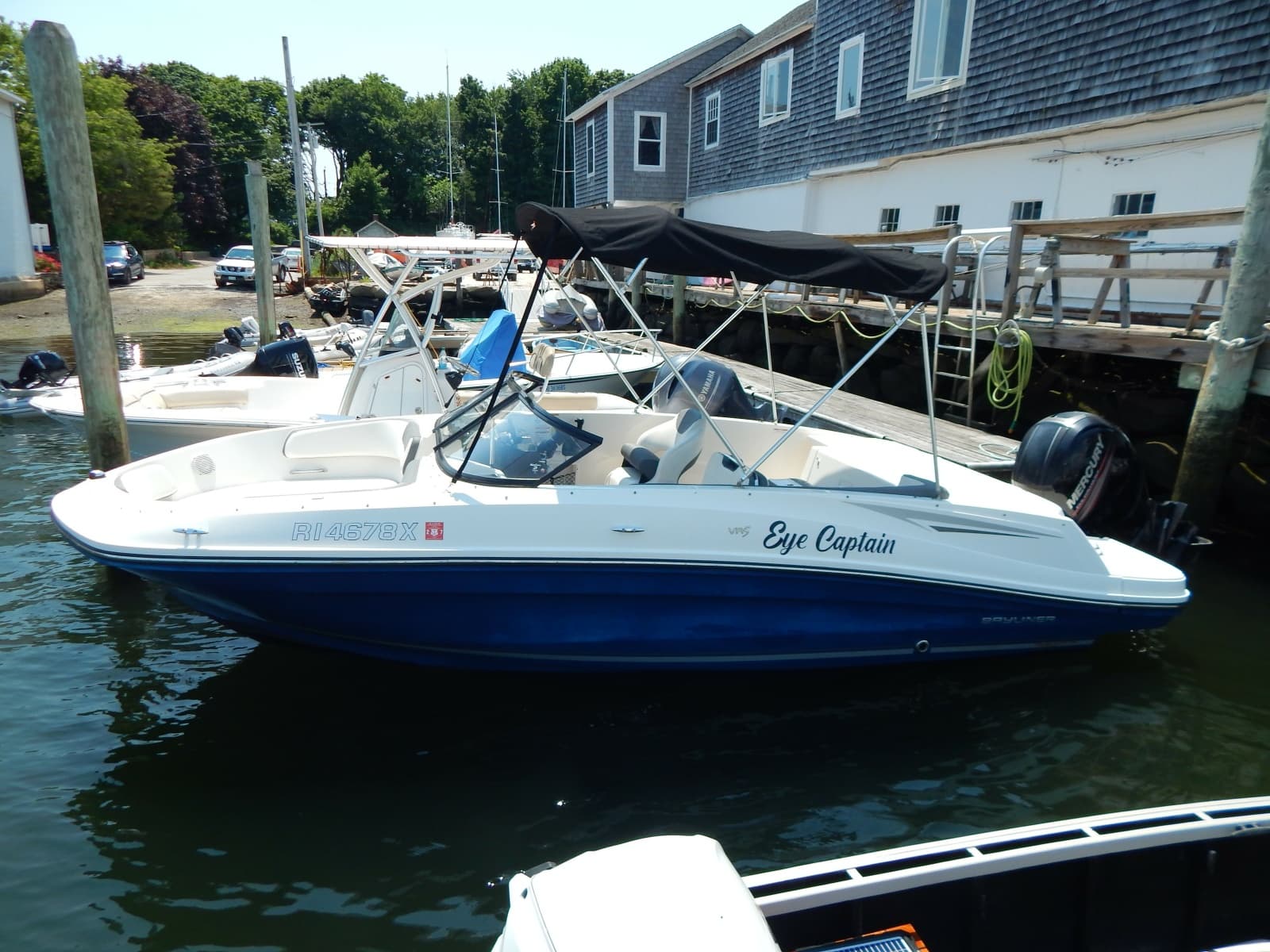 2017 Bayliner VR5 - Photo 8