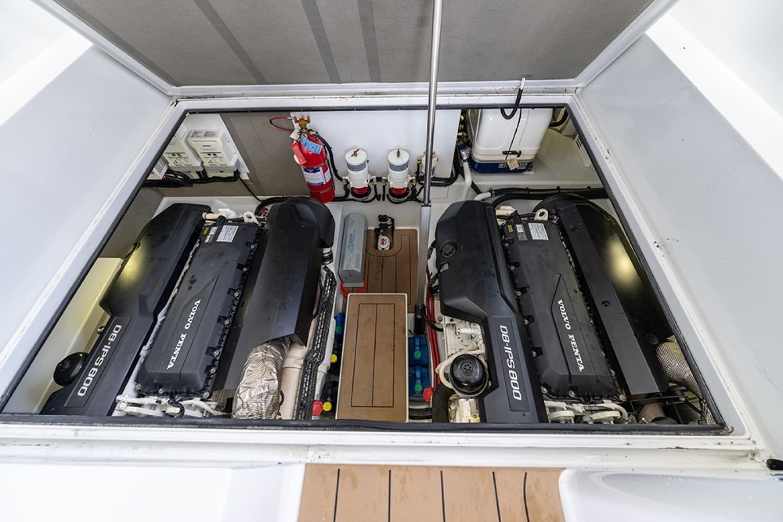 2019 Palm Beach Motor Yachts GT50 - Photo 56