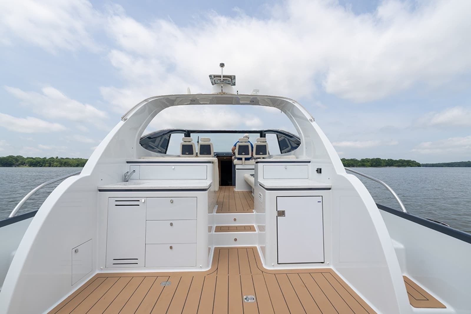 2019 Palm Beach Motor Yachts GT50 - Photo 16